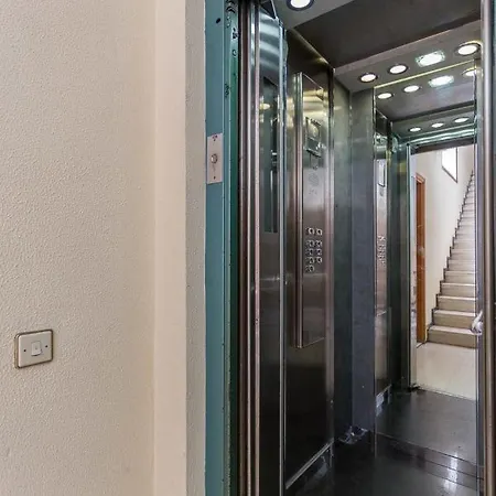 Near The Sea And * Las Palmas de Gran Canaria