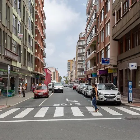 Near The Sea And Apartment Las Palmas de Gran Canaria