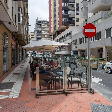 Near The Sea And Apartament Las Palmas de Gran Canaria