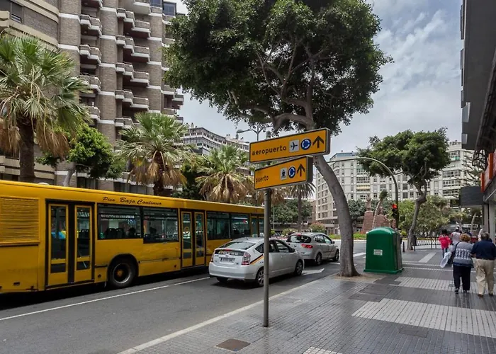 Apartament Near The Sea And